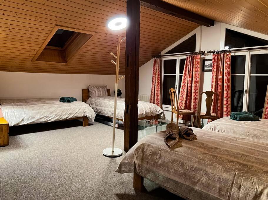 Chalet Maithili Lauterbrunnen -152-Year-Old Majestic Chalet 외부 사진