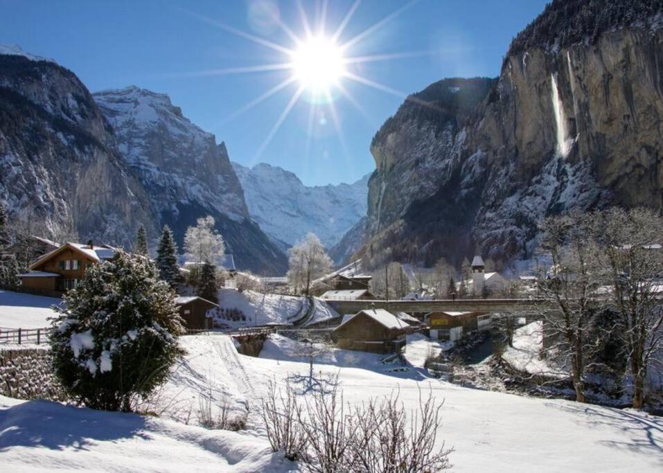 Chalet Maithili Lauterbrunnen -152-Year-Old Majestic Chalet 외부 사진