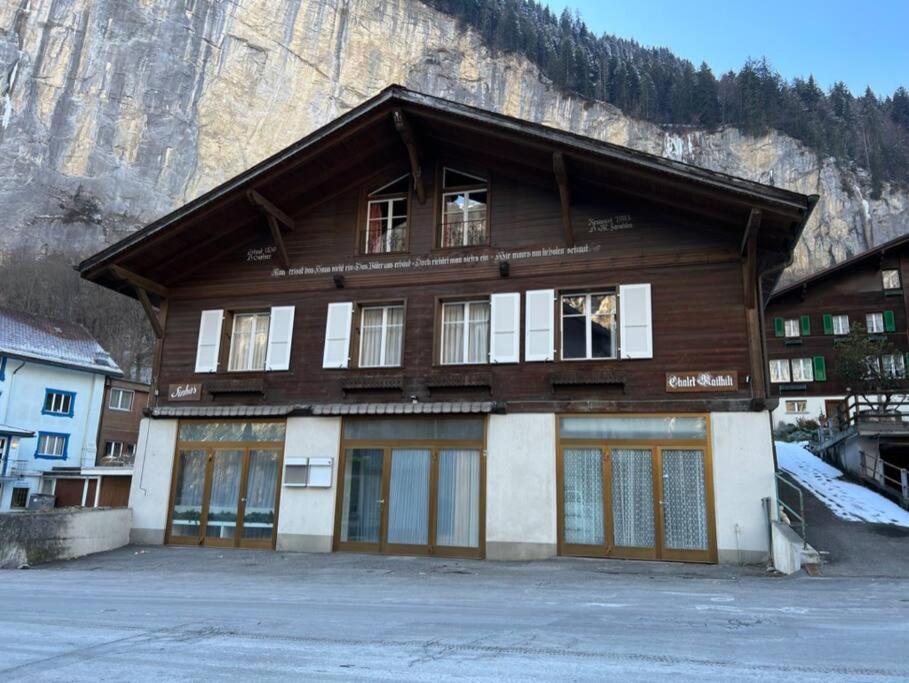 Chalet Maithili Lauterbrunnen -152-Year-Old Majestic Chalet 외부 사진